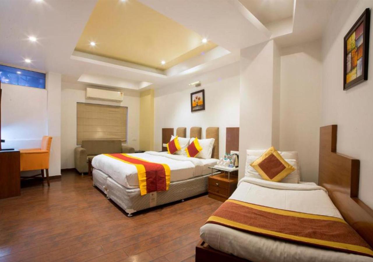 Hotel Palm Do'R - 02 Mins From New Delhi Railway Station Exterior foto