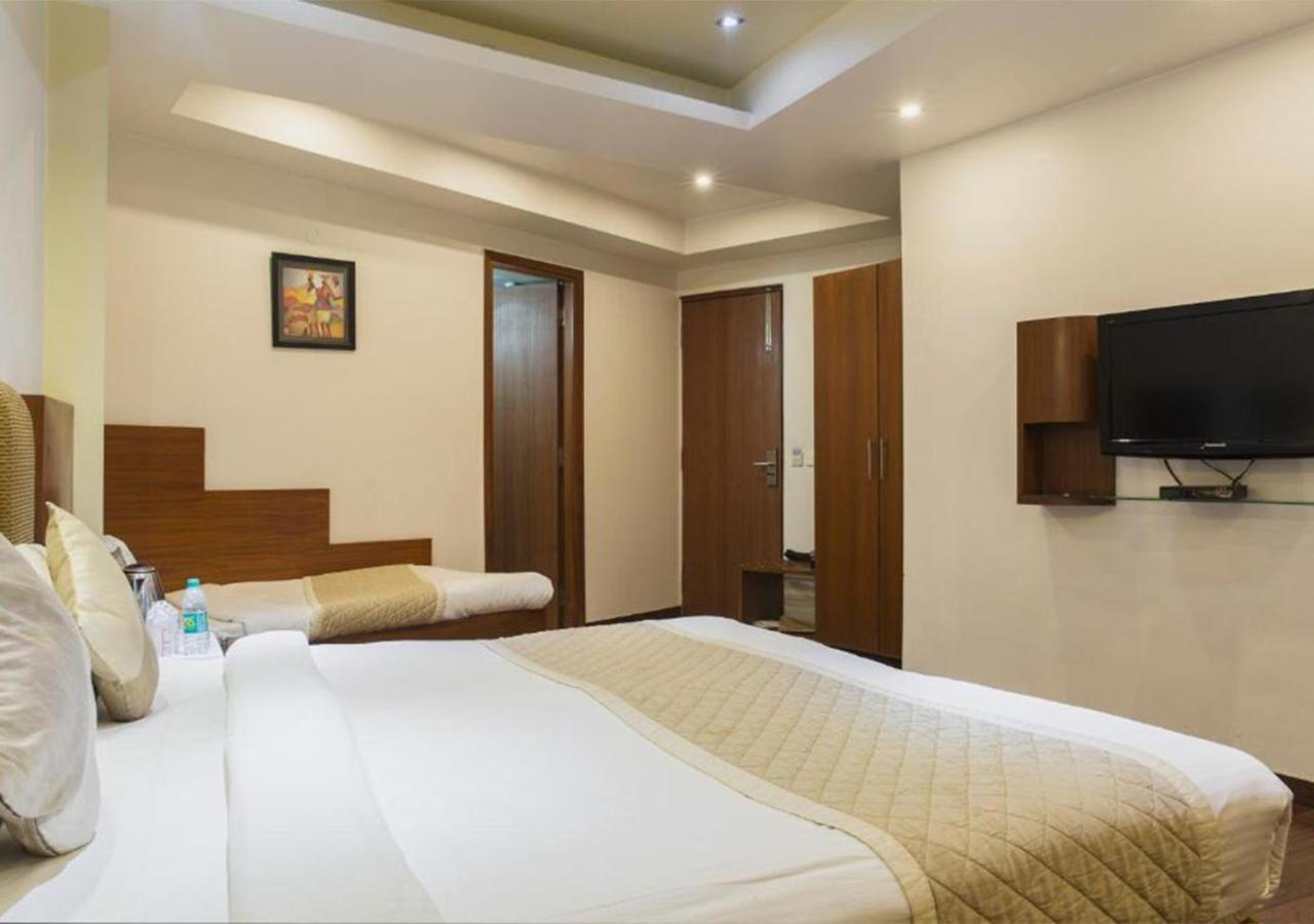 Hotel Palm Do'R - 02 Mins From New Delhi Railway Station Exterior foto